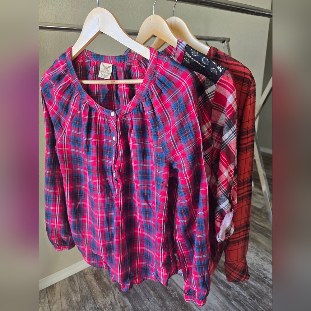 Plaid Womens Blouse Bundle** Size M/Lg **